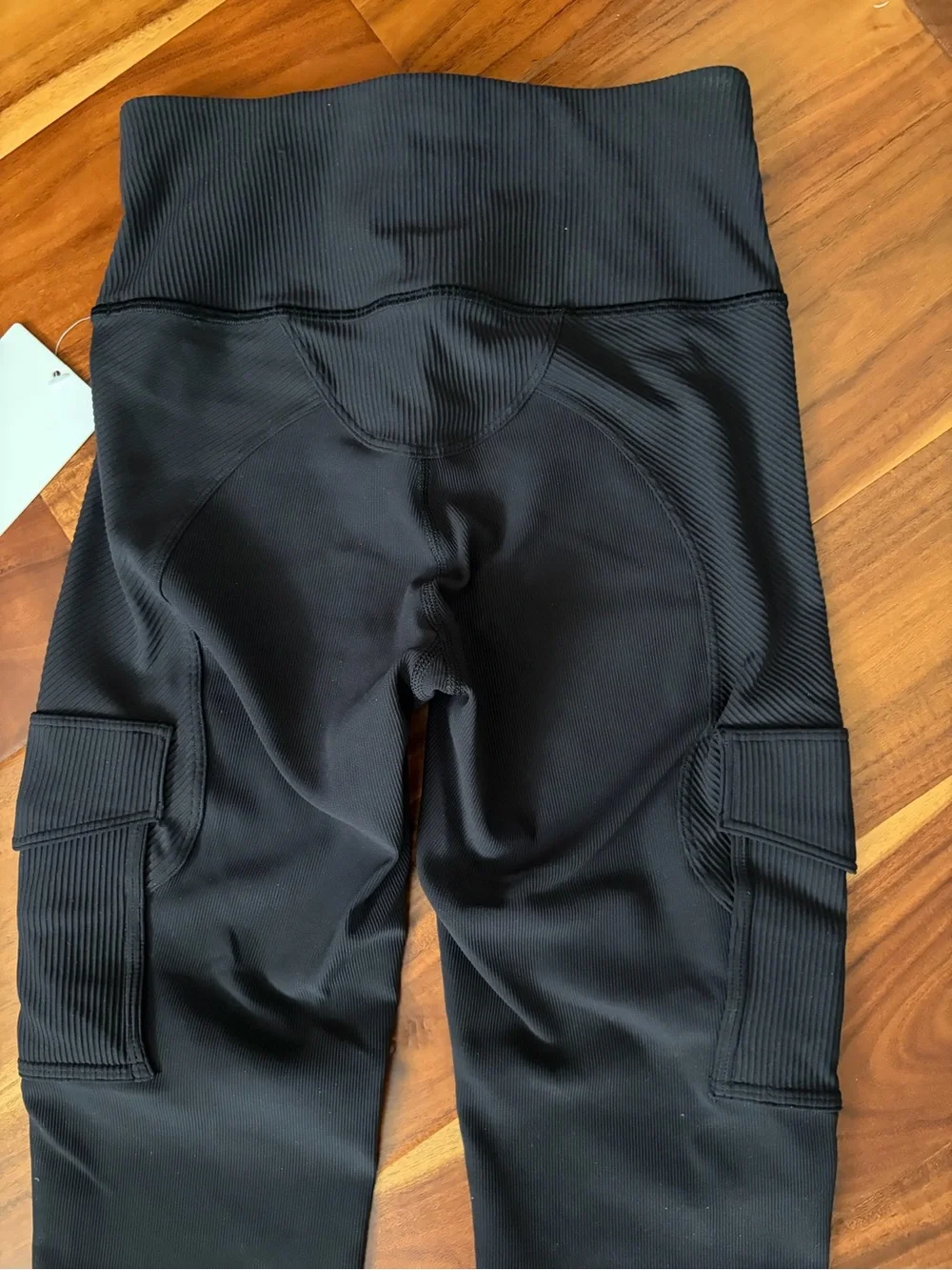 Lululemon Athletica Trail Trekker high rise black cargo Leggings size 4 NWT